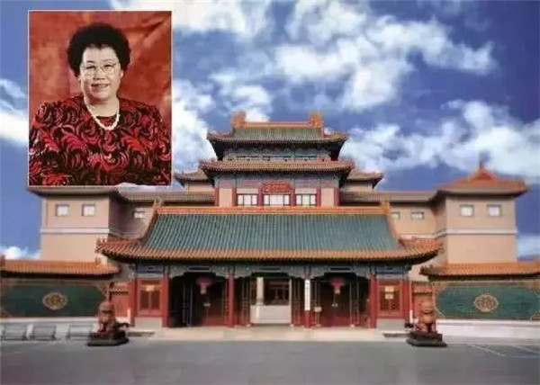 ‘星空官网’总府社区:多形式开展主题党日活动(图3) 星空官网